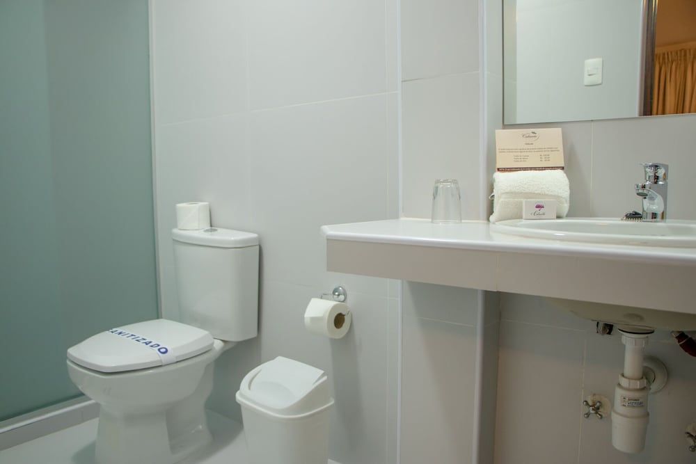 Hotel Calacoto Double Room 4