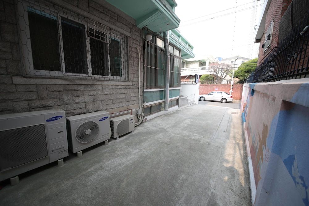 undefined Stitches House - Hostel 8