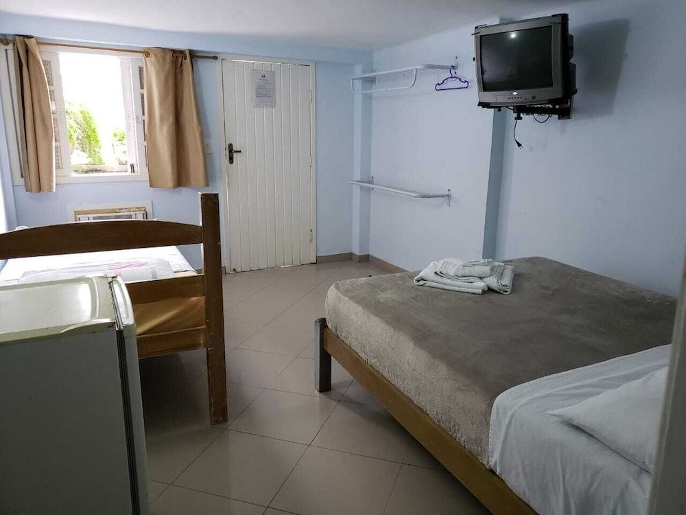 Economy Triple Room
