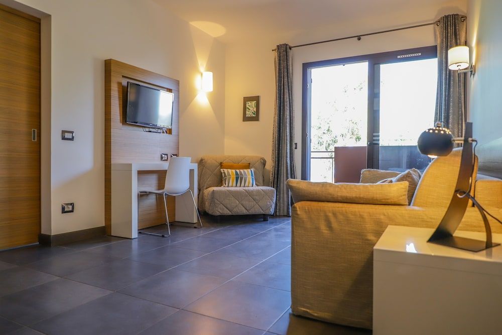 Family Room, Sea View