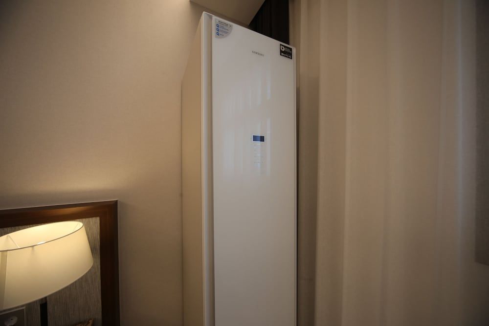 Hotel J's Premier Room - Breakfast for 1(except Sunday & PH), More than 2 nights stay, Free Laundry(Limited) 11