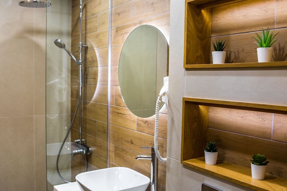 HillHouse Plovdiv Deluxe Double Room 5