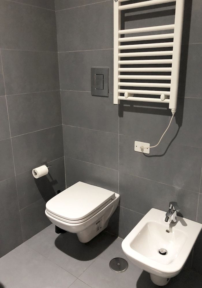 undefined Le Vie del Vaticano 10