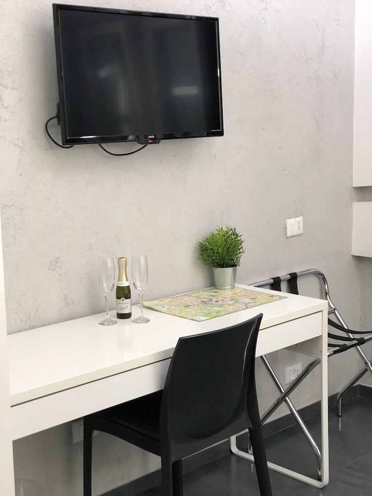 Le Vie del Vaticano Standard Room 9