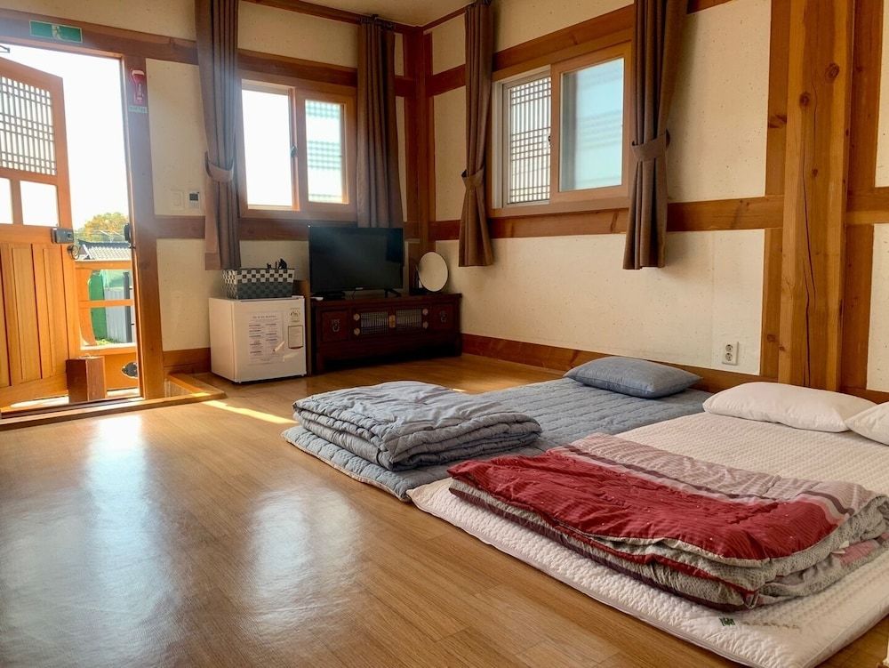 Gyeongju Ran Hanok Ondol Room 4