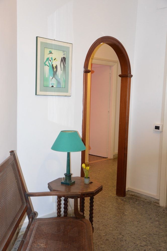 undefined Labriola St Peter's House - Parking 8