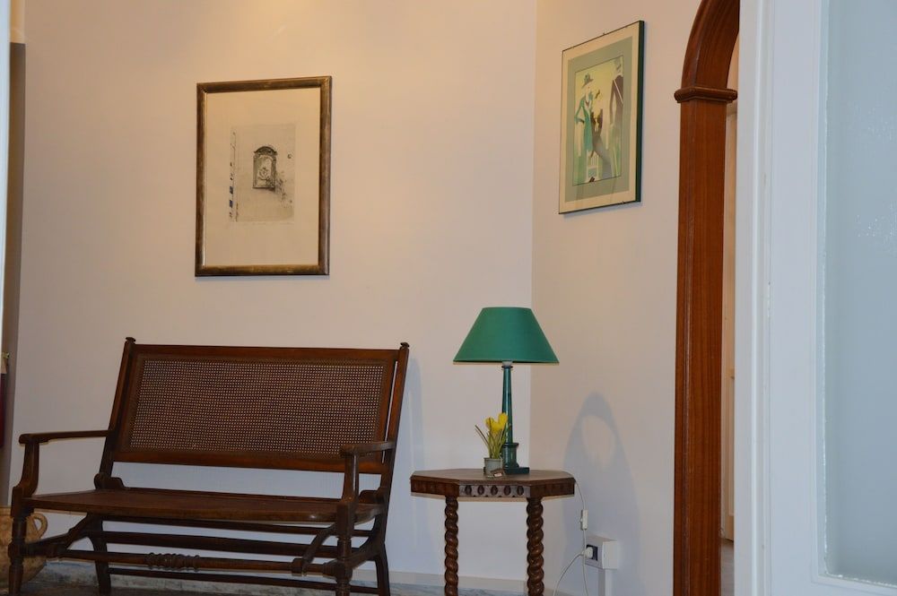 undefined Labriola St Peter's House - Parking 9