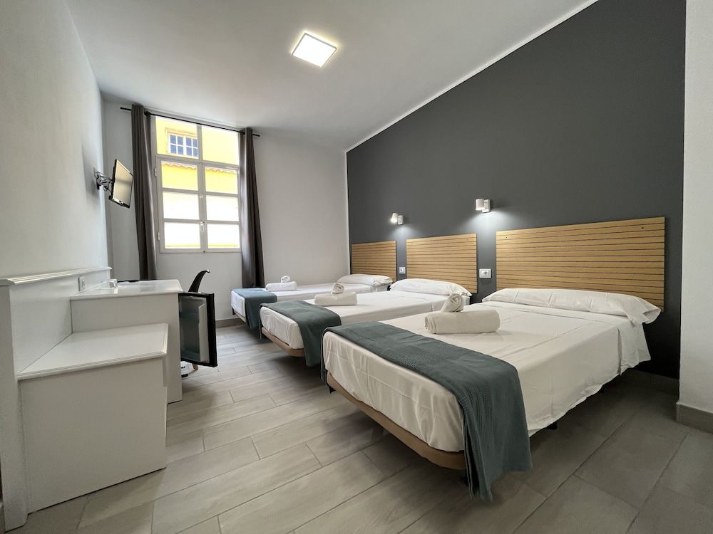 Hotel Pension Cassandra Triple Room 3