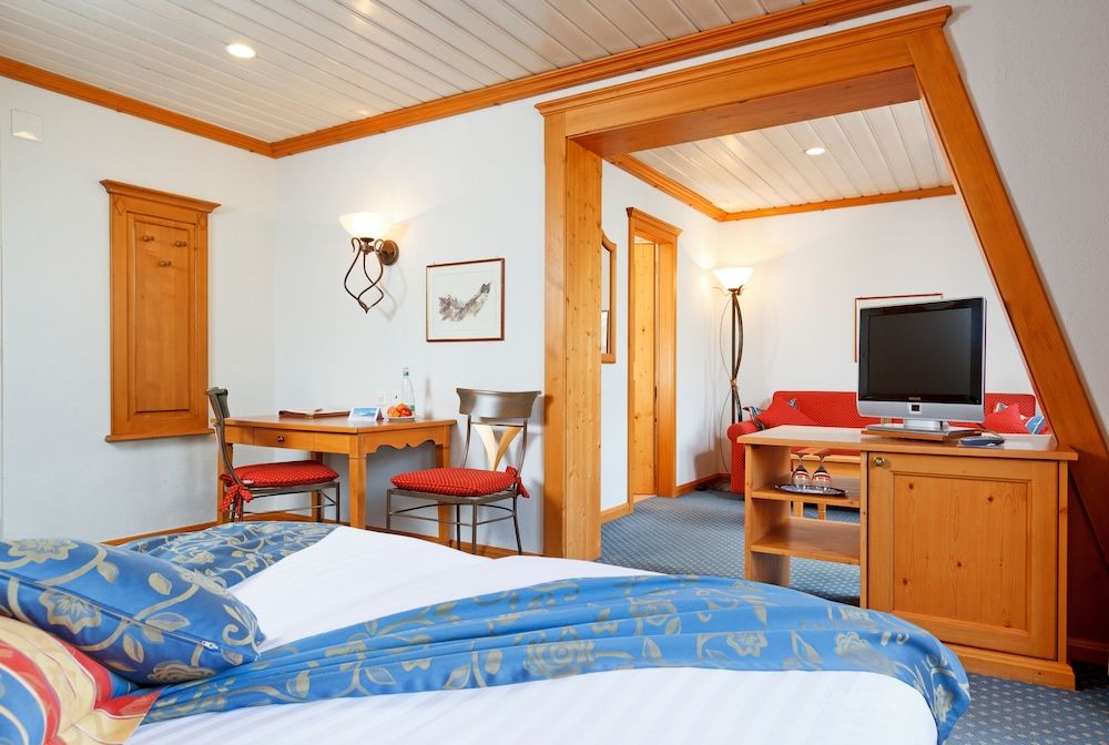 Comfort Double Room (with separate sofa area)