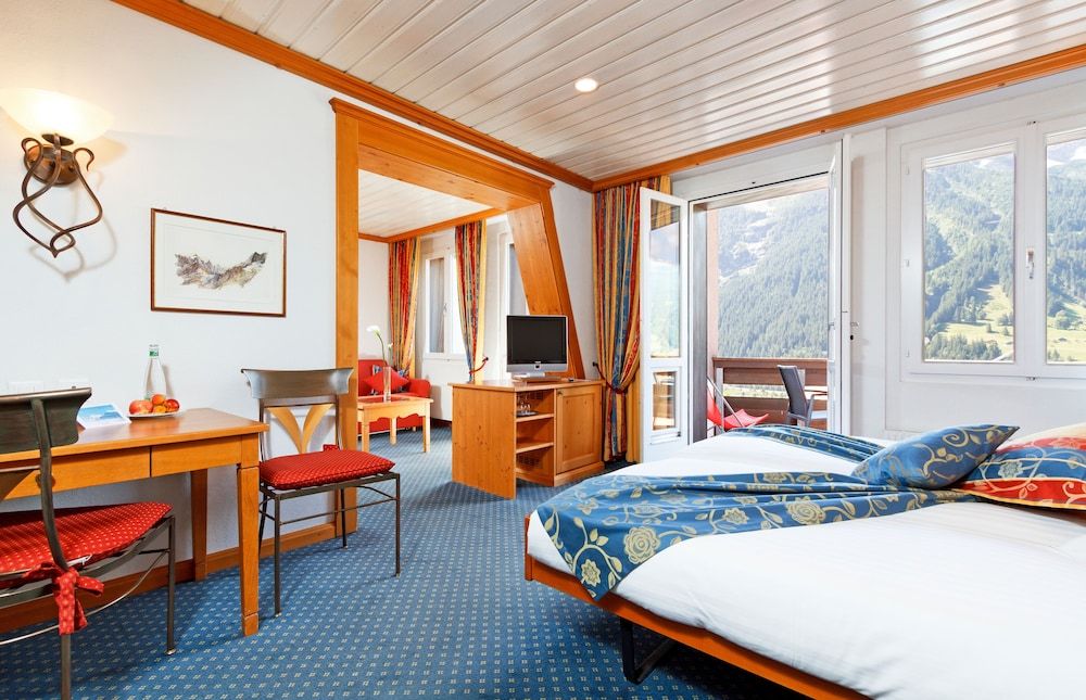 Derby Swiss Quality Hotel Comfort Double Room, Balcony (Plus, with separate sofa area)