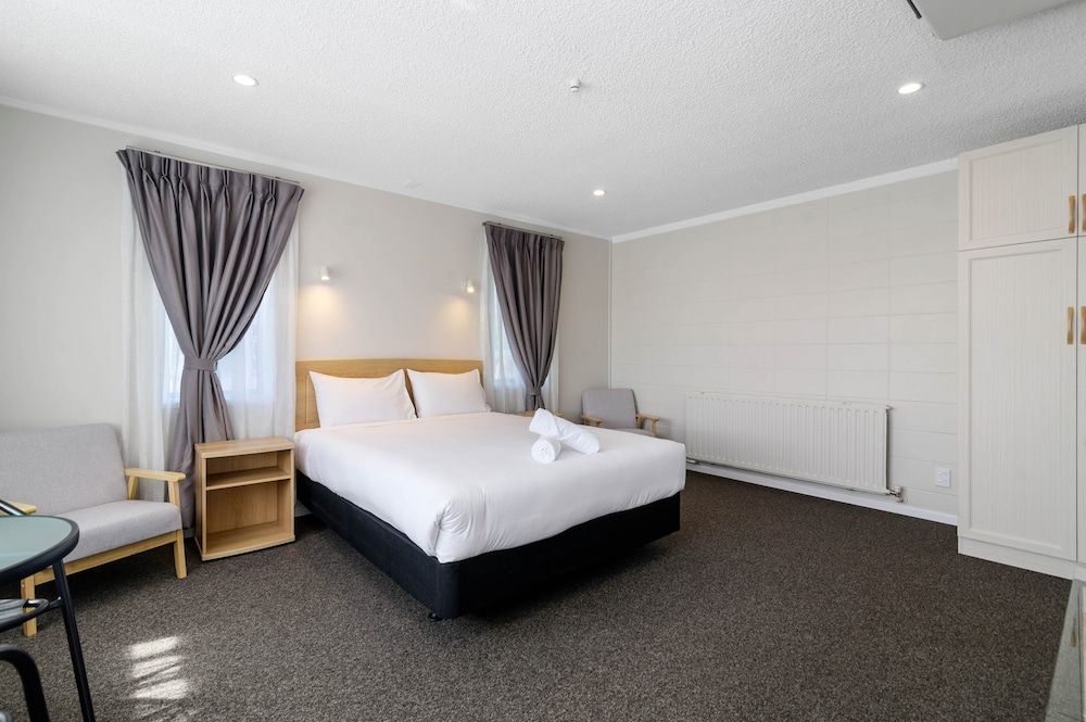 undefined Thermal Oak Motel 8