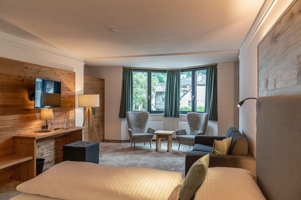 Deluxe Double Room, City View