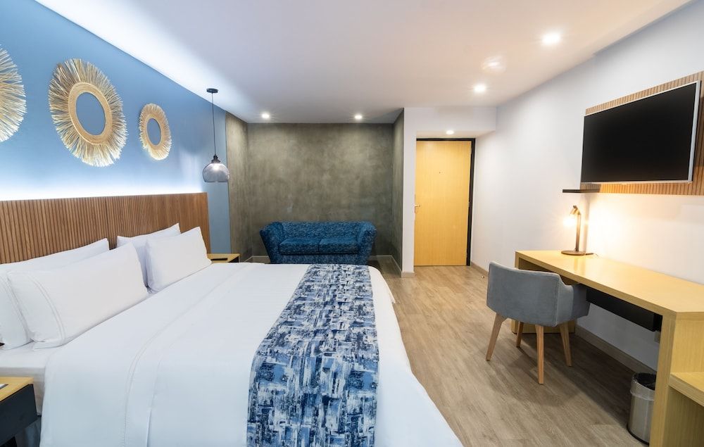 Ghl Hotel Abadia Plaza Standard Single Room, 1 King Bed