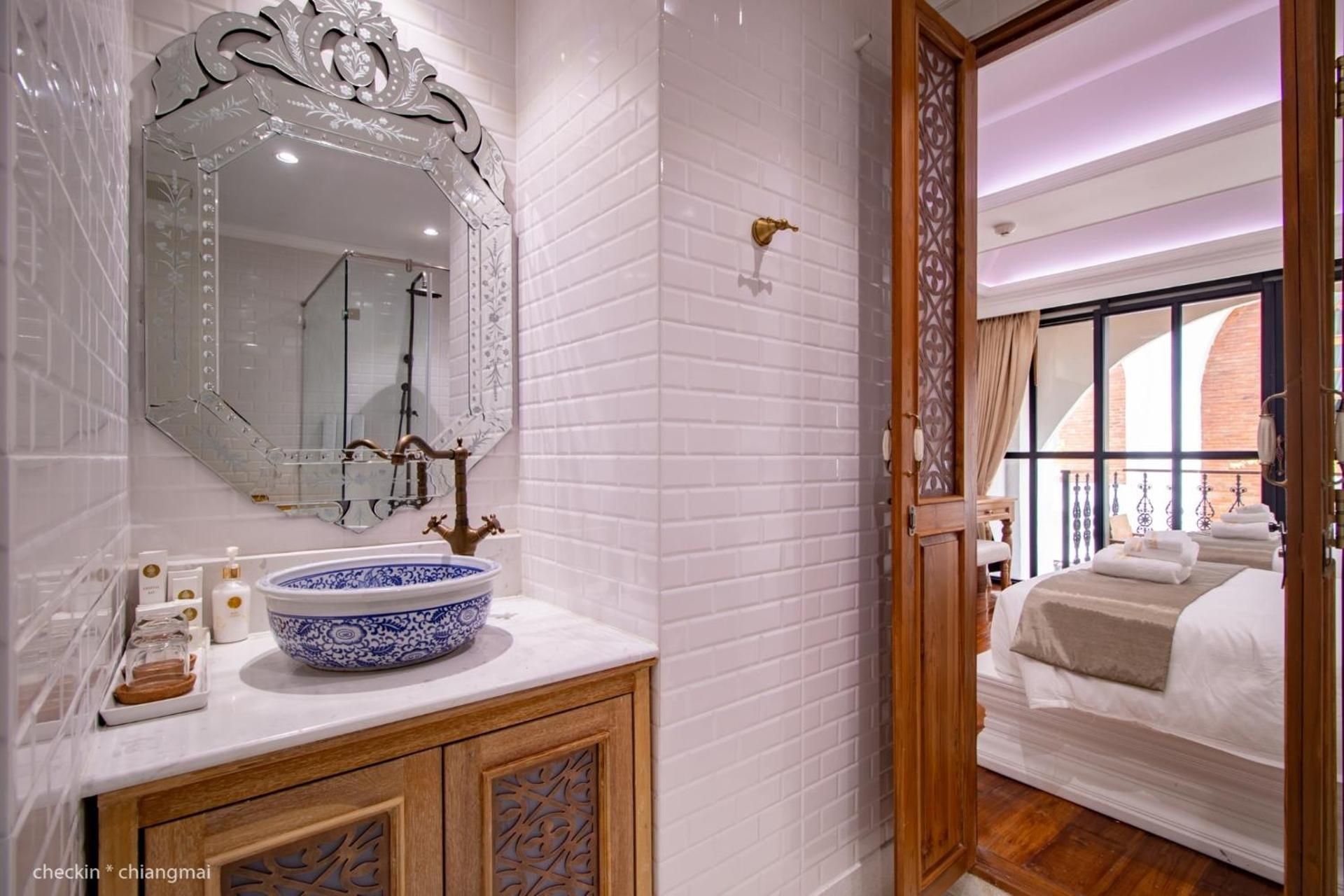 Lanna Superior Double