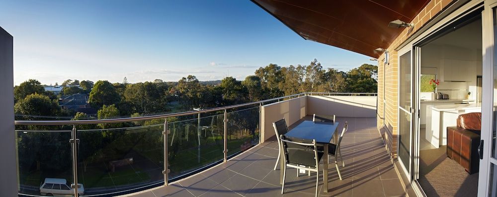 Charlestown Executive Apartments Deluxe Apartment, 1 Bedroom, Balcony, Corner 3