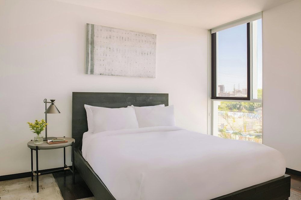 undefined Sonder by Marriott Bonvoy Ida Apartments Downtown