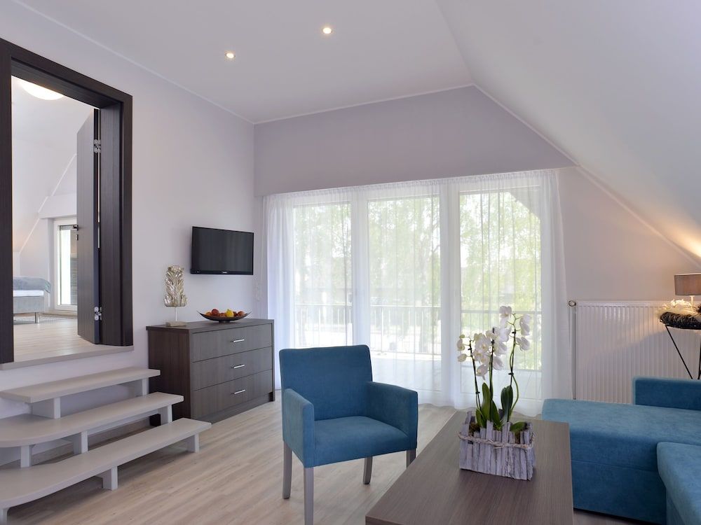 Hotel zur Eiche Suite, Balcony 4