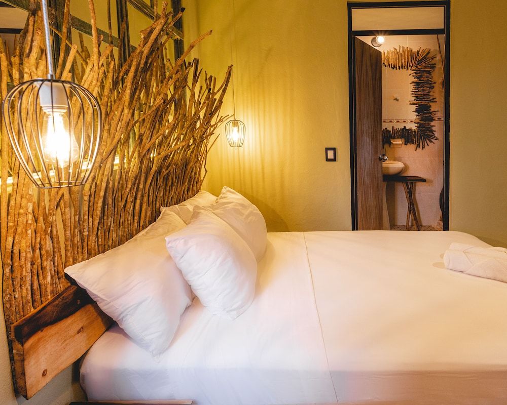 La Tulumeña Design Room, 1 Queen Bed, Terrace, Garden View 2