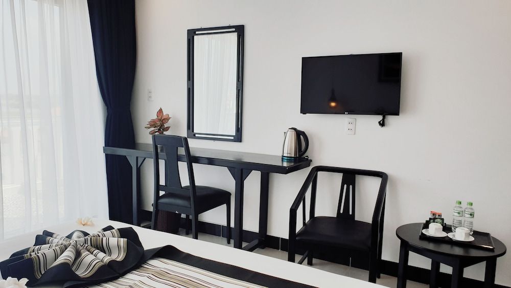 Gem Riverside Hotel Hoi An Superior Double Room, City View, Corner 9