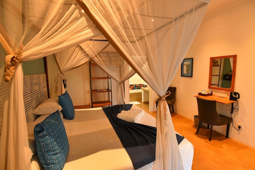 PheZulu Guest Lodge Deluxe Double or Twin Room 16