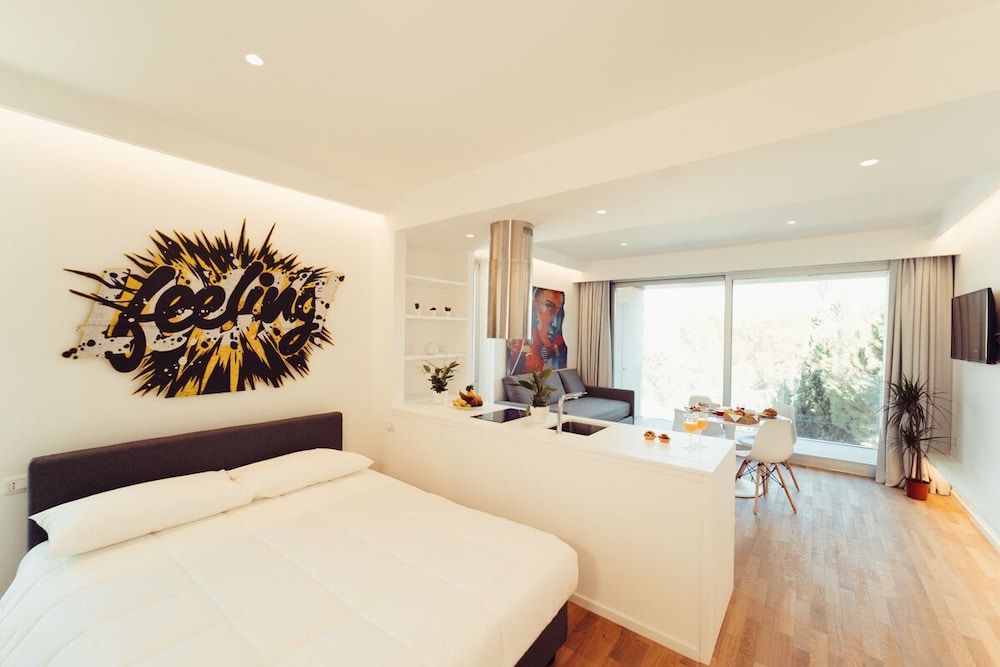 Marina Gardens Boutique&Suites Deluxe Studio Suite