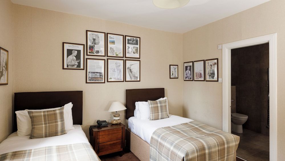 Superior Twin Room 3