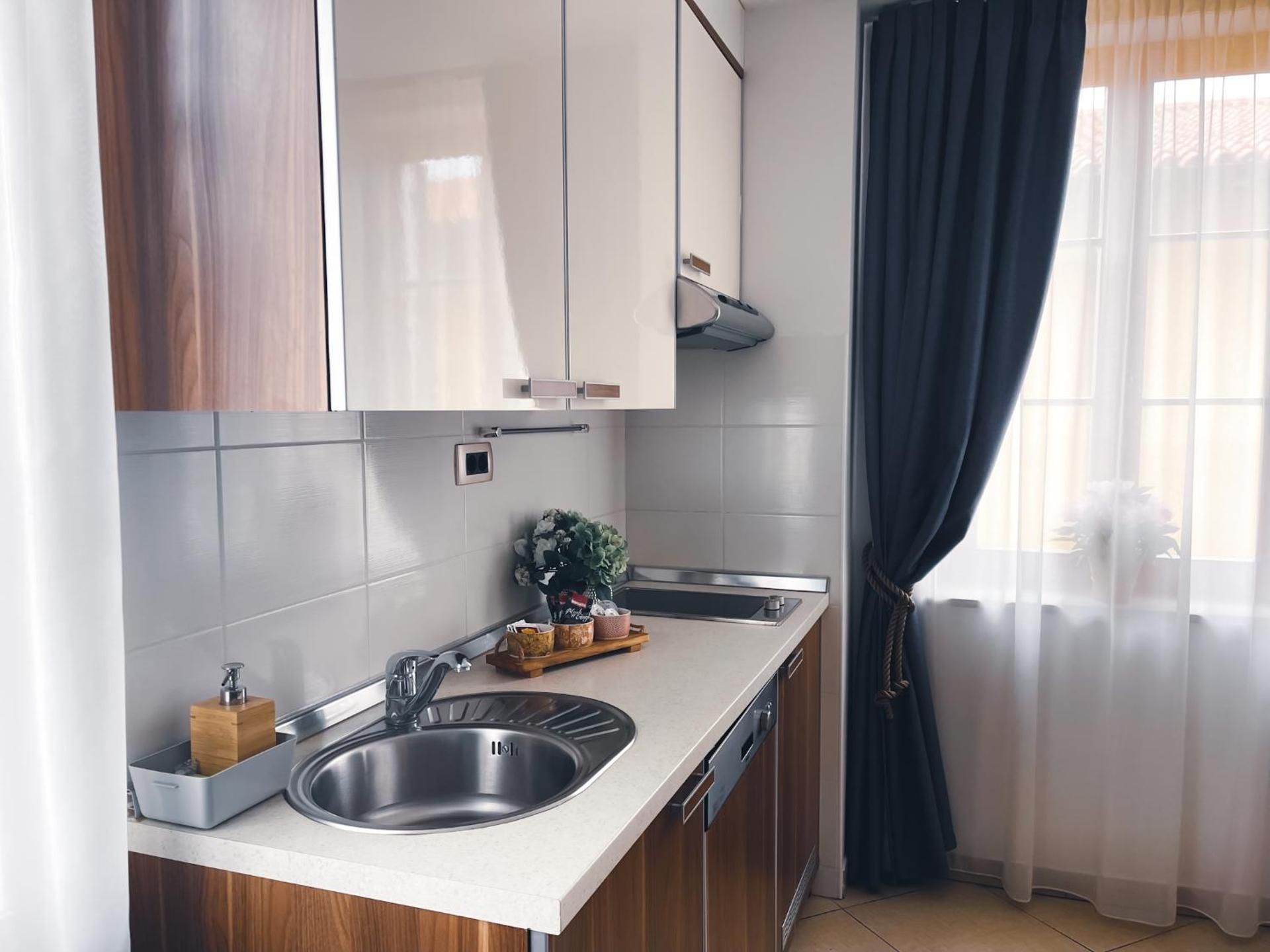 Superior One-Bedroom Apartment with Sea View - Attic