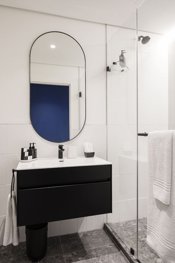 Home Suite Hotels Station House Standard Double or Twin Room 5