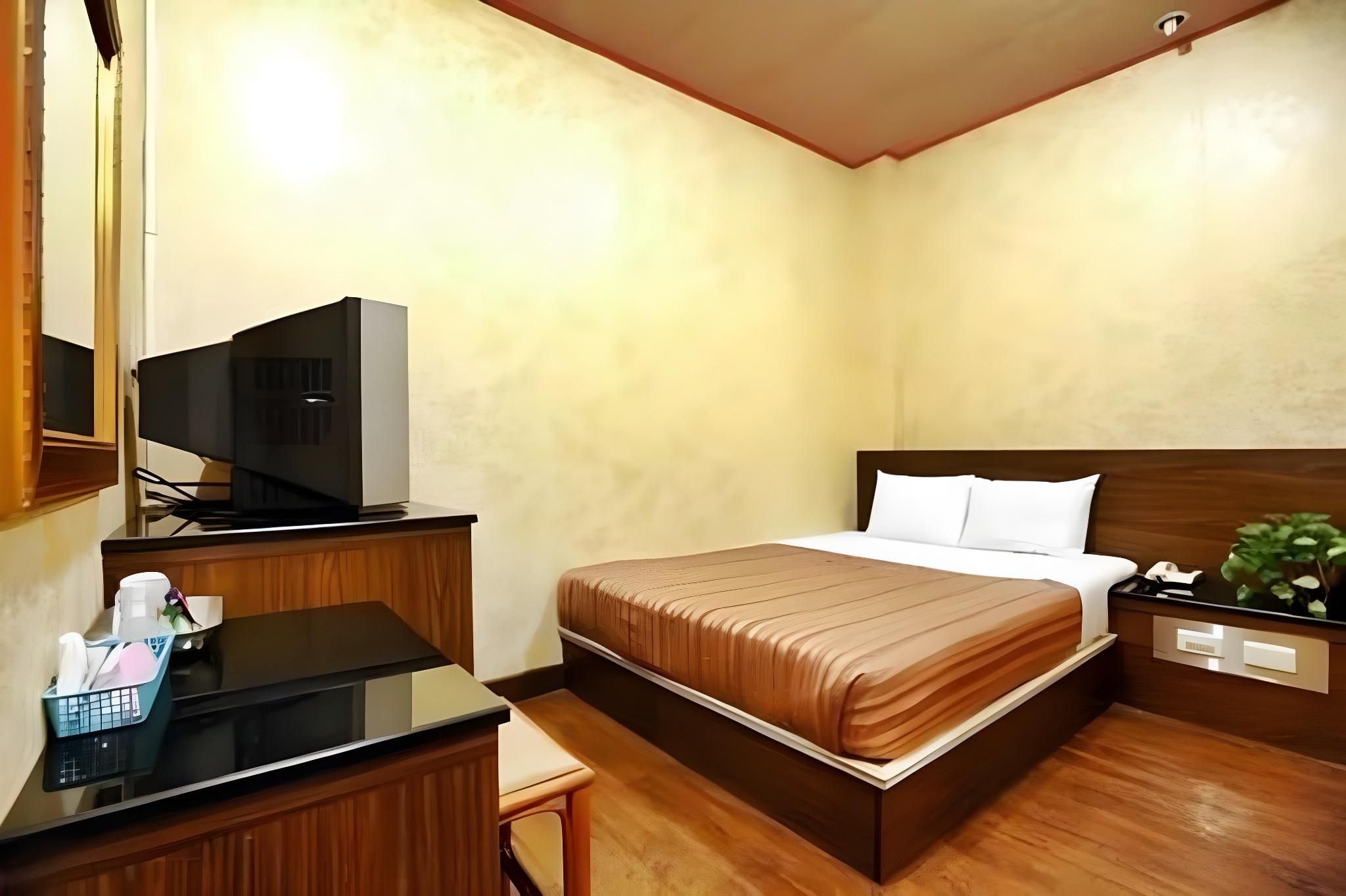 undefined Hotel Lee - Chan 5