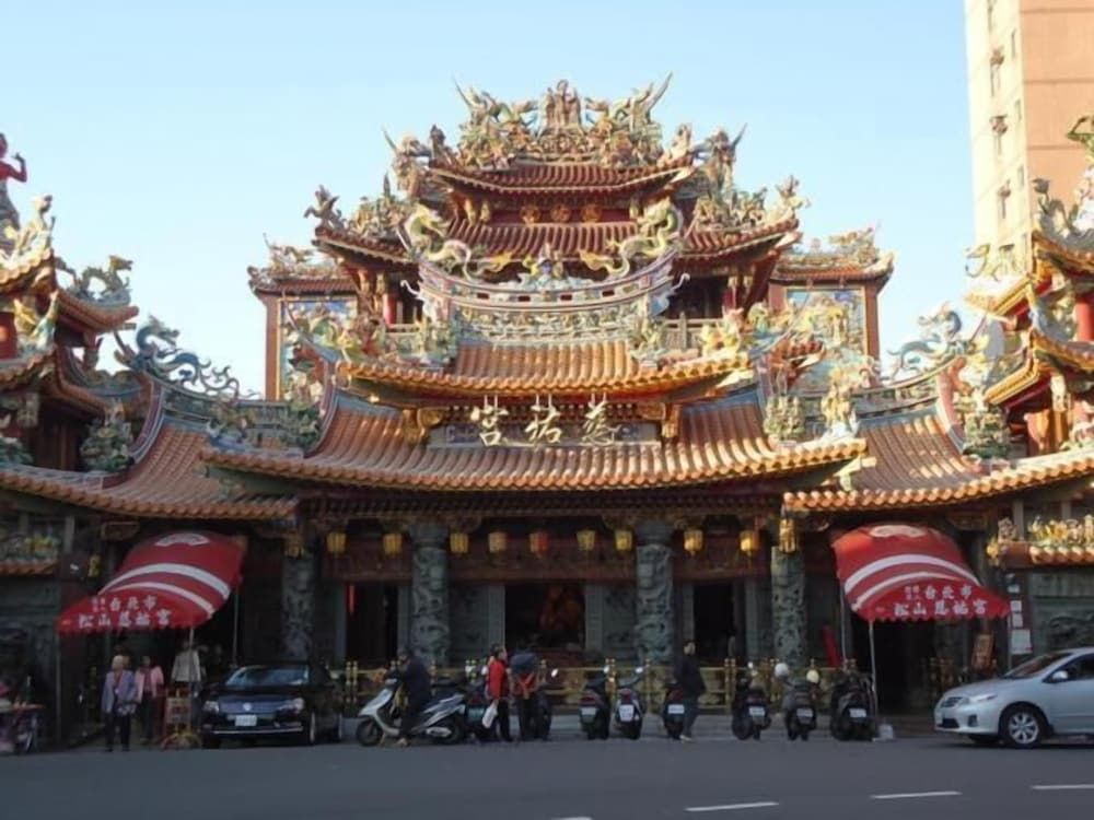 undefined Hotel Lee - Chan 3