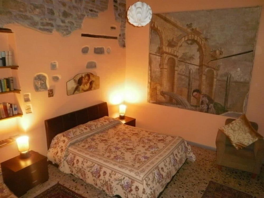 B&B Mario Lupo Comfort Double Room, Patio, Ground Floor 5