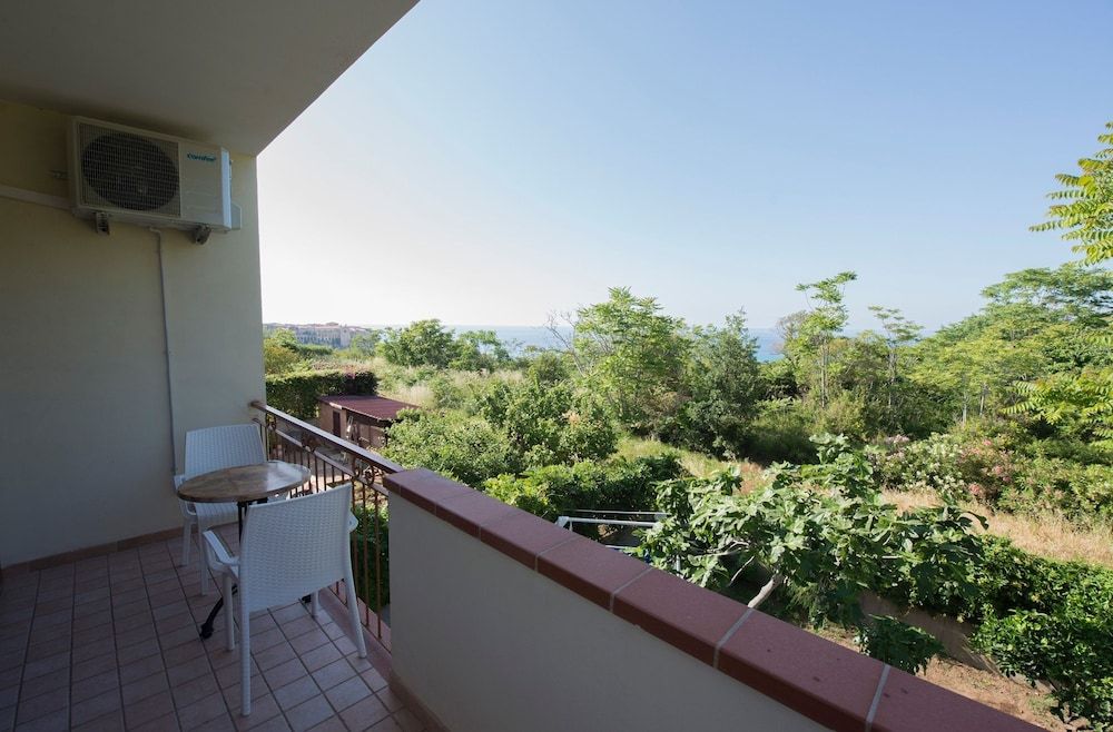 Villa Saturno Double Room, Sea View 3