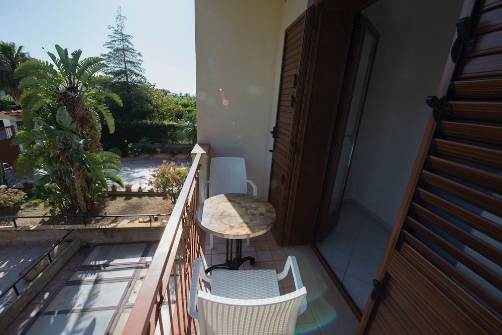 Villa Saturno Double Room, Balcony 3