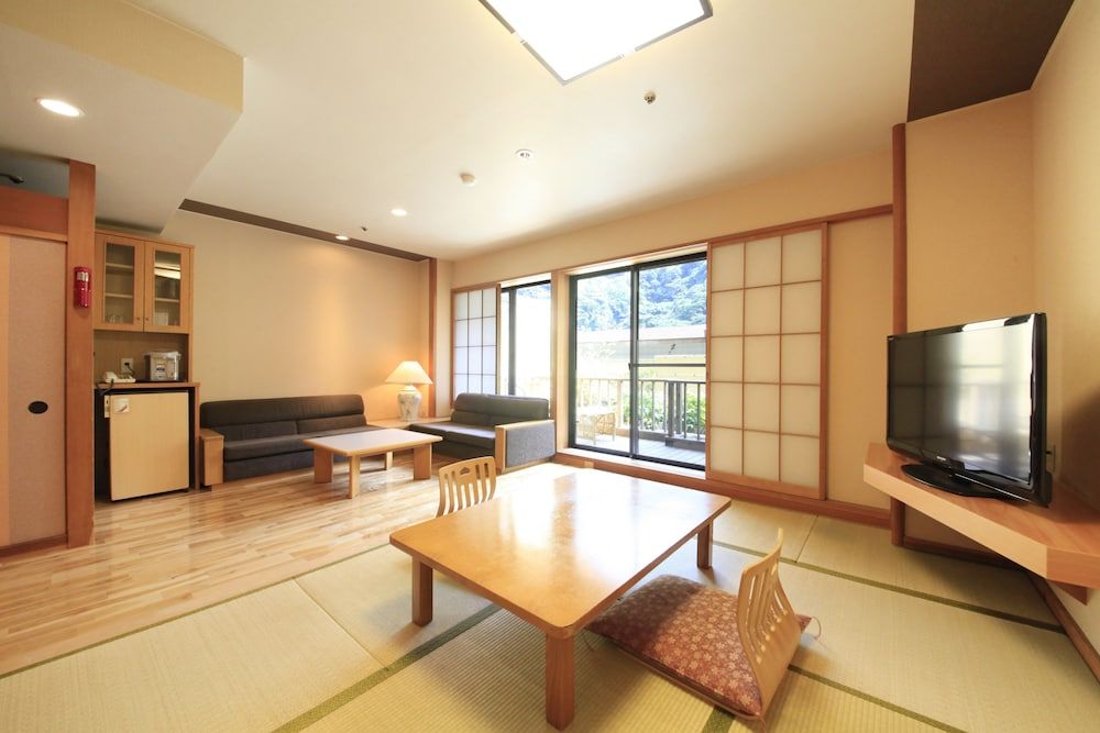 undefined Hotel Okada 5