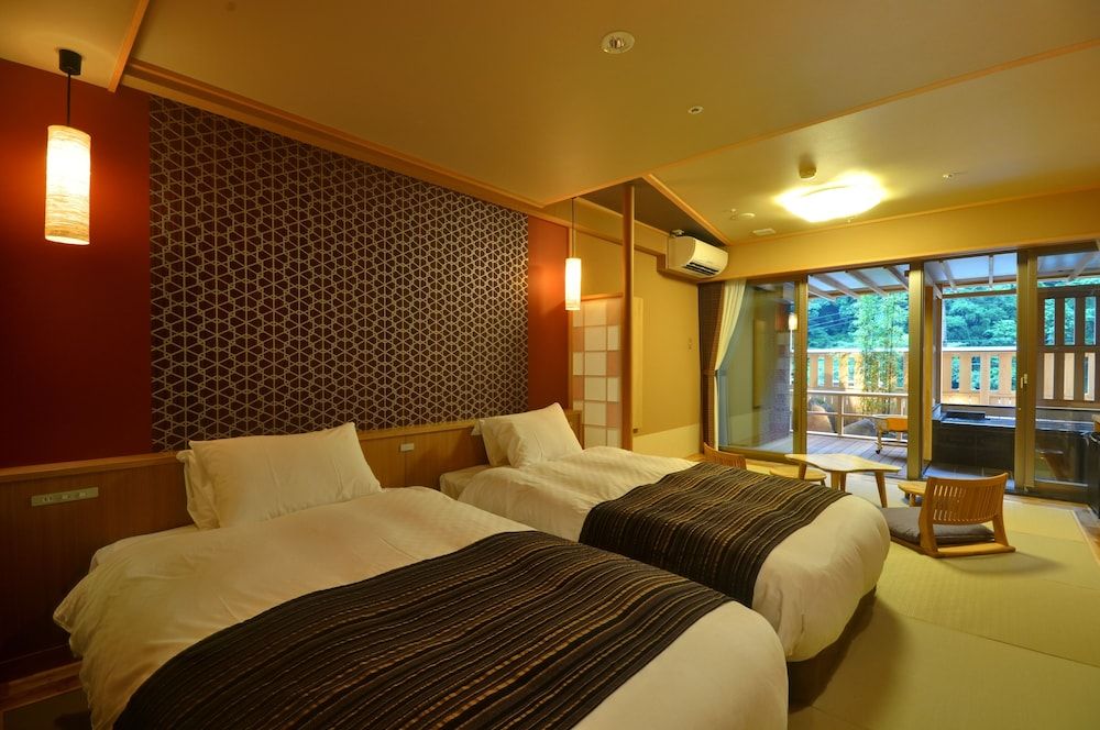 undefined Hotel Okada 10