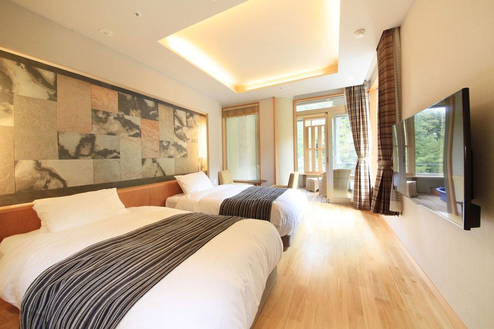 undefined Hotel Okada 4