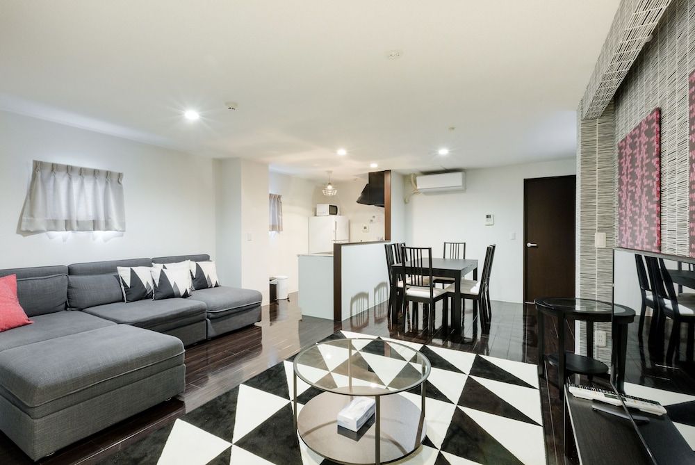 undefined Crice Hotel 3