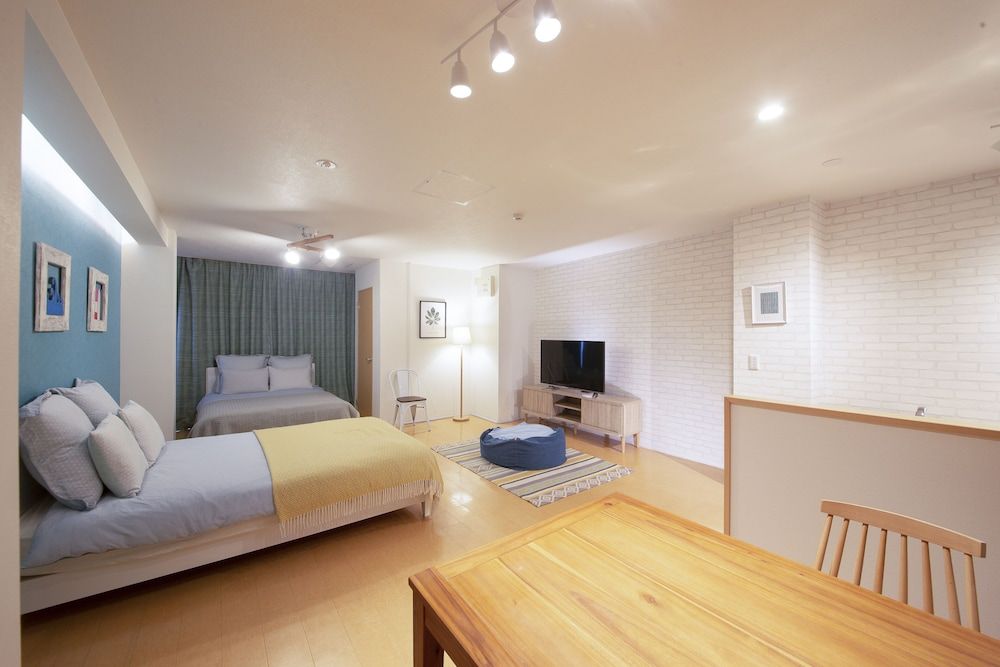 undefined Crice Hotel