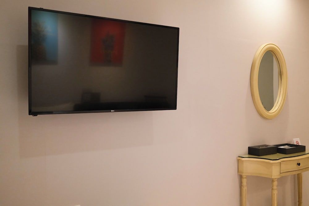 Hotel Insomnia Standard Room 15