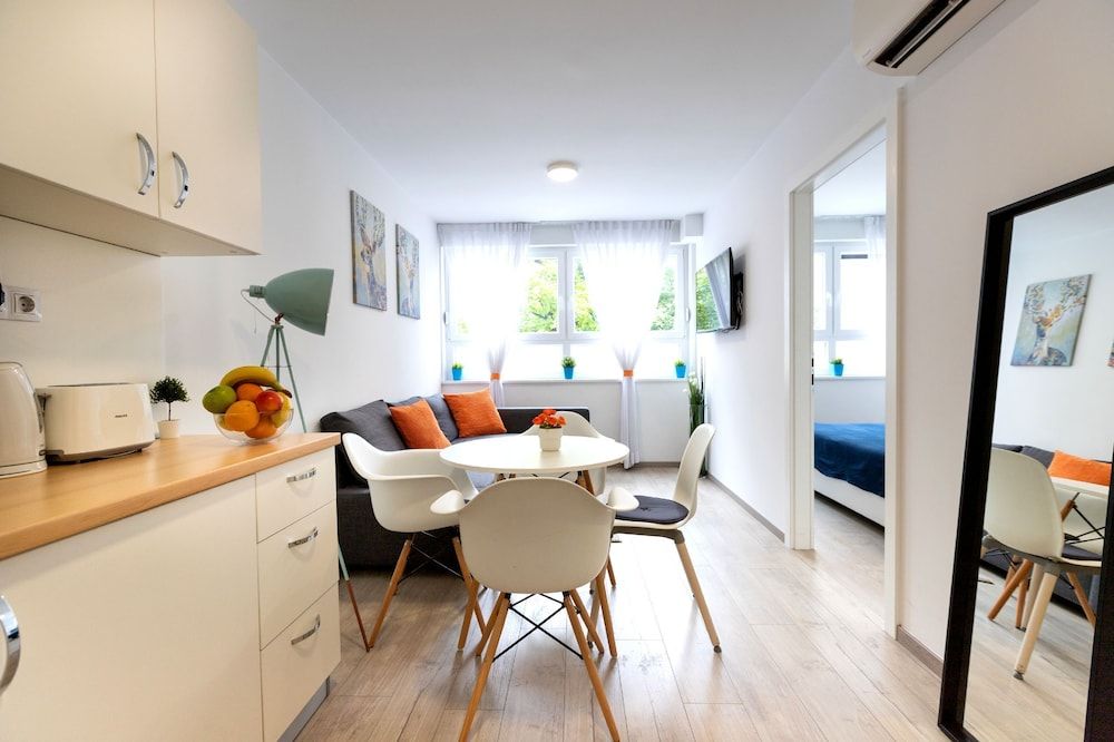 undefined Zagreb City Beat 8