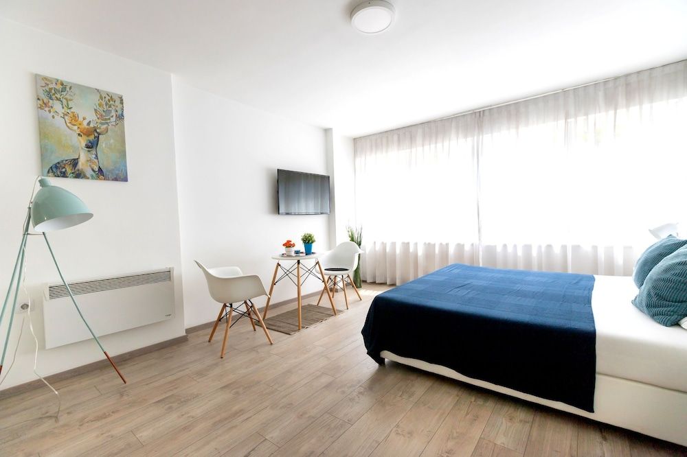 undefined Zagreb City Beat 6