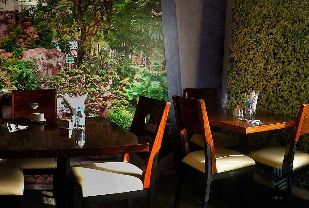 undefined Hotel Lima City 9