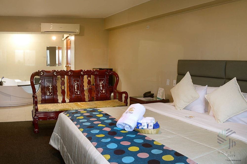 undefined Hotel Lima City 3