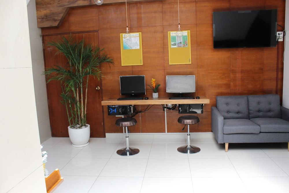 undefined Hotel Lima City 5