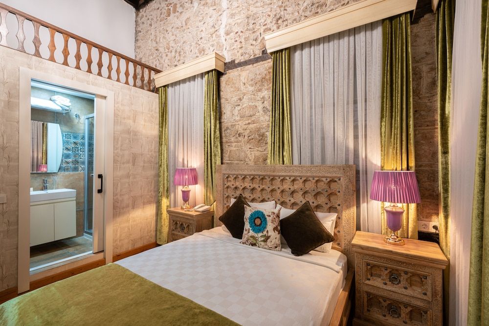 Cedrus Hotel Superior Double Room, City View 9