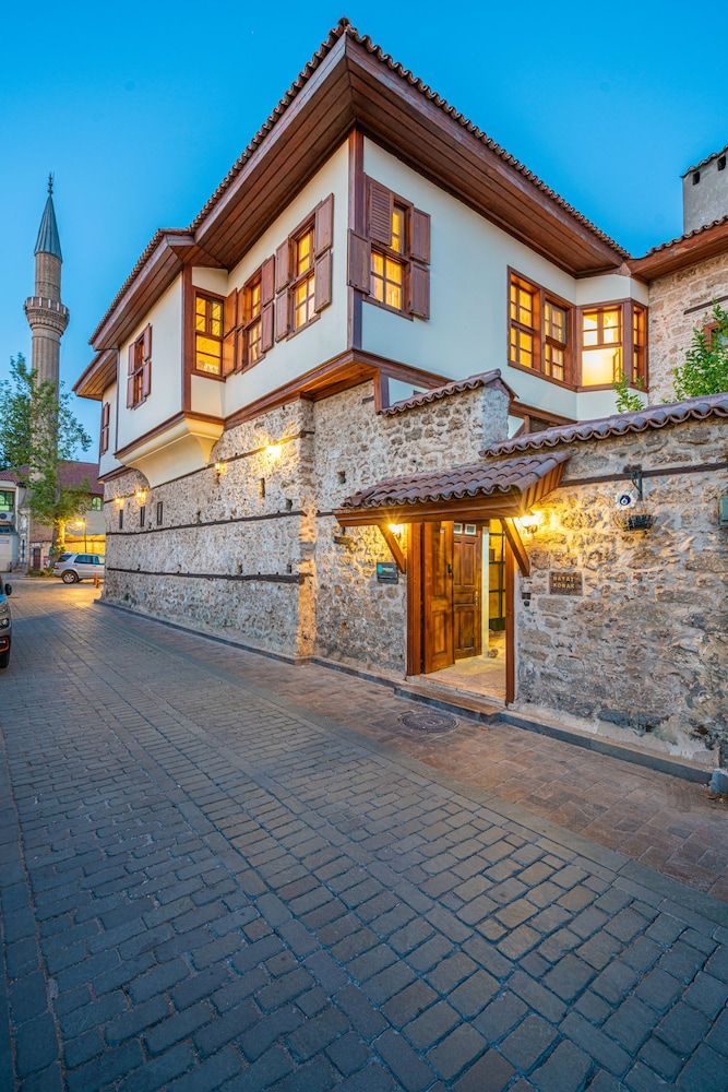 undefined Cedrus Hotel 4