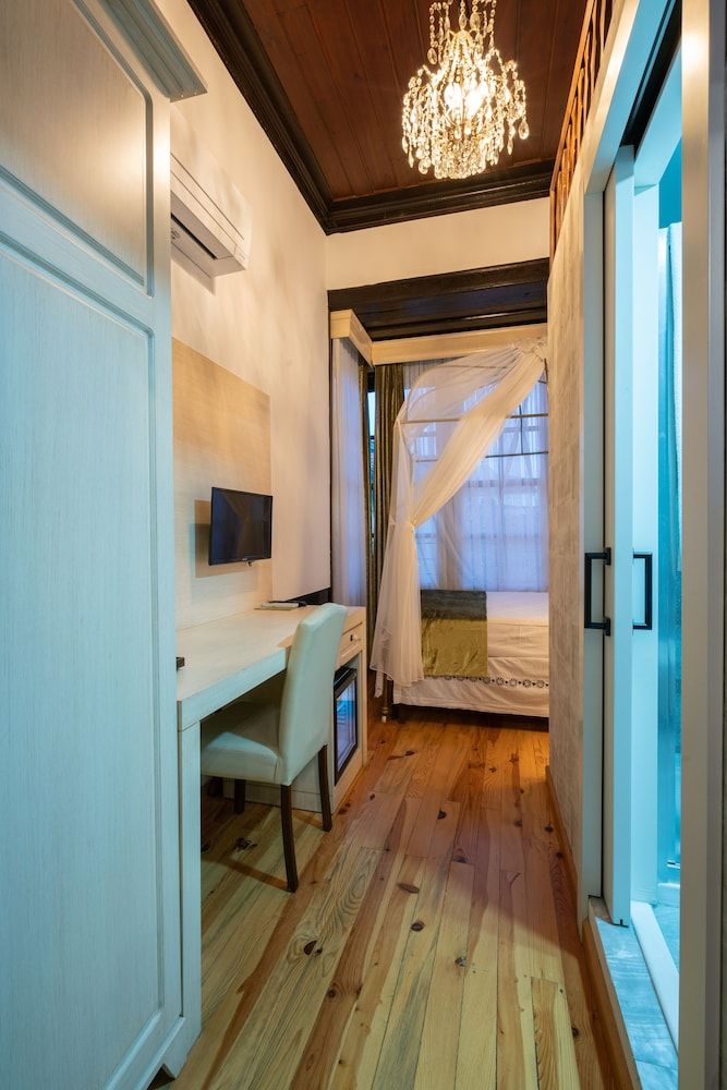 Cedrus Hotel Superior Double Room, City View 18