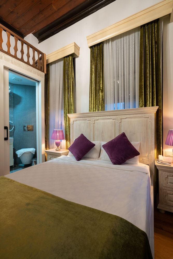 Cedrus Hotel Superior Double Room, City View 4