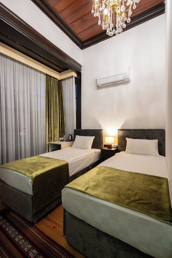 Cedrus Hotel Superior Double Room, City View 12