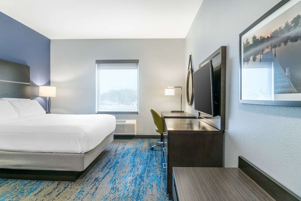 Standard Room, 1 King Bed, Non Smoking